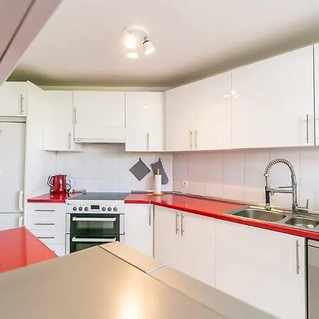 134 - Stylish Modern With Pool, Mijas *