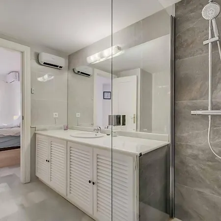 アパート 134 - Stylish Modern With Pool, Mijas *