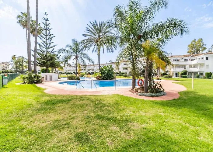 134 - Stylish Modern With Pool, Mijas Appartamento *
