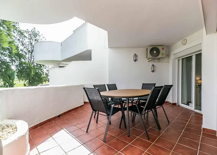 134 - Stylish Modern With Pool, Mijas *