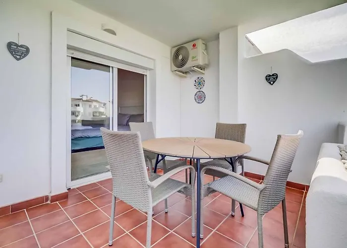 134 - Stylish Modern With Pool, Mijas