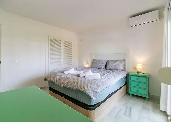 134 - Stylish Modern With Pool, Mijas