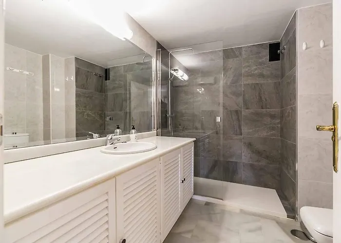 Appartamento 134 - Stylish Modern With Pool, Mijas *