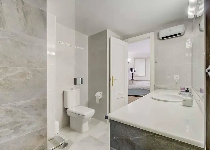 134 - Stylish Modern With Pool, Mijas Appartamento