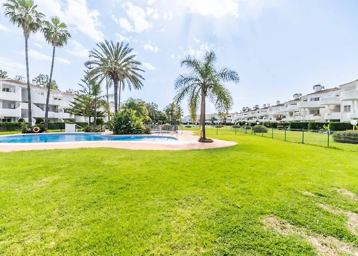 134 - Stylish Modern With Pool, Mijas Appartamento *
