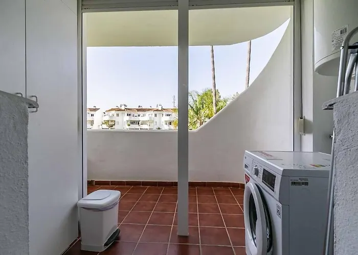 134 - Stylish Modern With Pool, Mijas Appartamento *